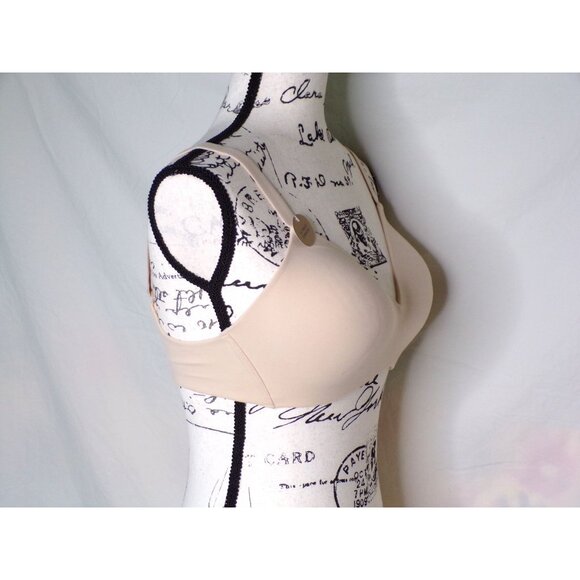 🆕WACOAL How Perfect Seamless Soft Cup Wireless Bra 34DDD Beige #852189 - Picture 9 of 11